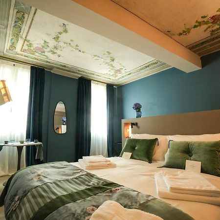 Sant'Eufemia 30 Bed & Breakfast Modena Exterior photo