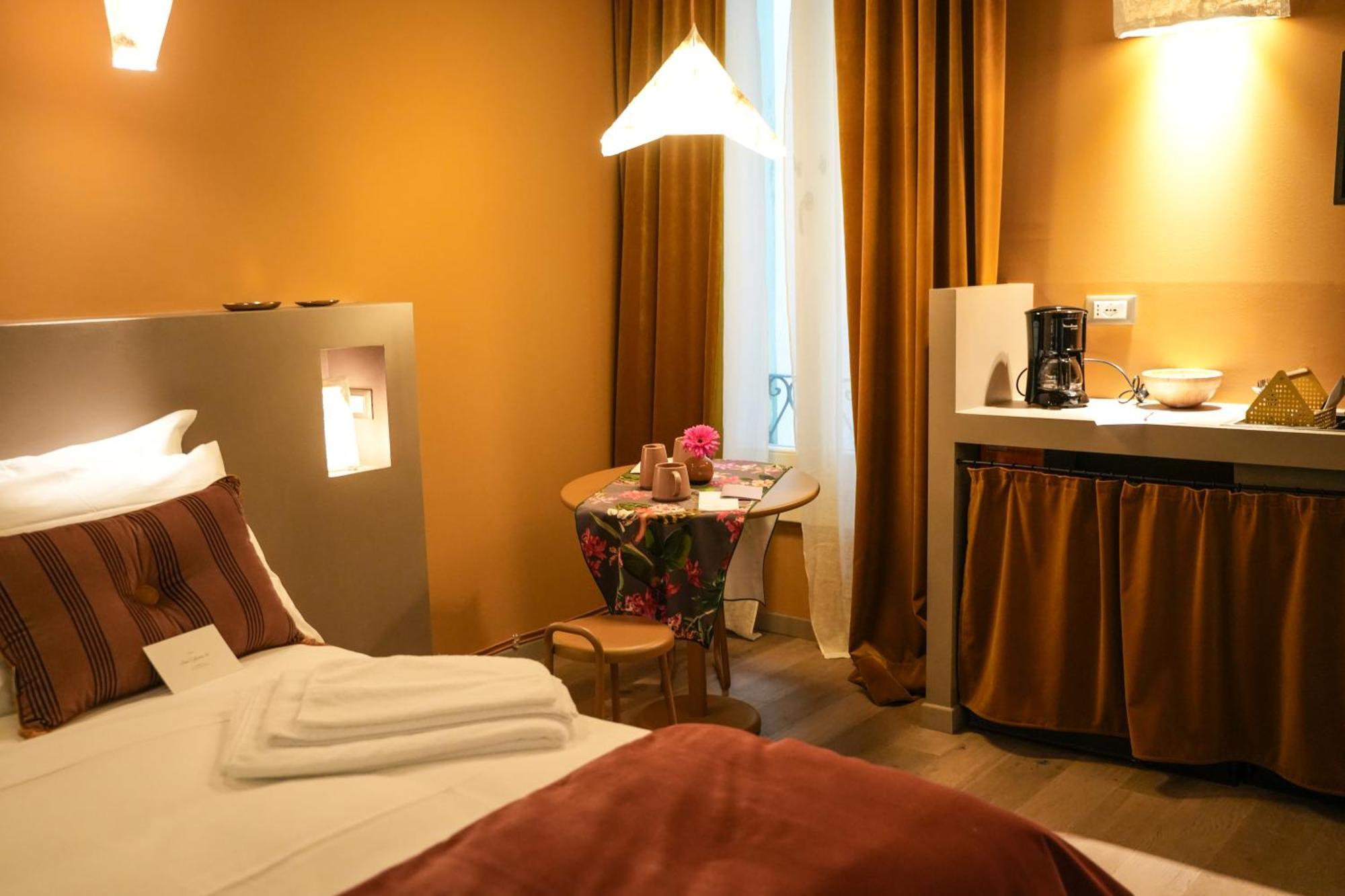Sant'Eufemia 30 Bed & Breakfast Modena Exterior photo